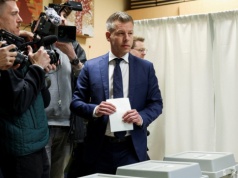 Rywal Orbana zagłosował i ujawnił swój plan. Wskazał na Polskę