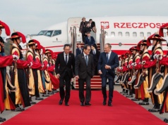 Tusk w Korei i Japonii. Ważne rozmowy dla Polski