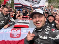 Walka do końca, Kajetanowicz na mecie