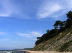 Ukryta perełka nad Bałtykiem. Na tej plaży odpoczniesz bez tłumów