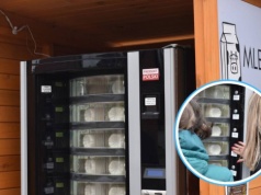 Mlekomaty opolskiego rolnika to hit. Nowa maszyna już jest oblegana