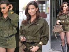 Julia Wieniawa wyłania się ze studia śniadaniówki w ultrakrótkiej mini. Robi wrażenie? (ZDJĘCIA)