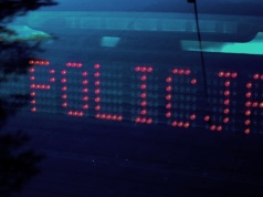 131 km/h i wyprzedzanie na zakazie. Kierująca słono zapłaciła za brawurę(FILM)