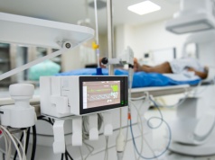 NFZ znów tnie i wprowadza limity w placówkach. Na te badania zapisy już wstrzymano