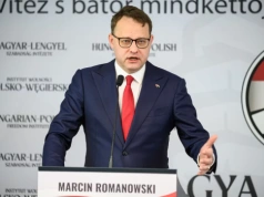 "Polski przykład niedostatecznie ich nauczył". Romanowski o wyborach na Węgrzech