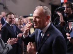 "Wspaniałe zwycięstwo". Donald Tusk entuzjastycznie o wynikach na Węgrzech