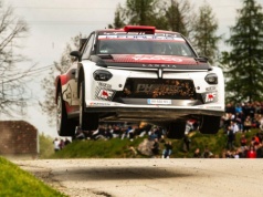Lancia triumfuje w WRC2 w Rajdzie Chorwacji. Historyczne zwycięstwo Ypsilona, Citroën także na podium