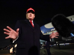 Zapytali Trumpa o porażkę OrbĂĄna. Wymowna reakcja prezydenta USA