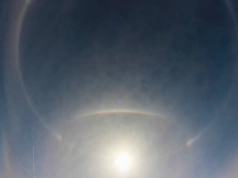 Niezwykłe zjawisko nad Rytlem. Adam Laskowski uchwycił krąg parheliczny