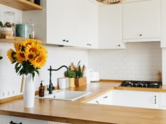 Nie wydawaj fortuny na remont. Właśnie tak odświeżysz kuchnię bez wymiany mebli