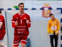 Siódemka Miedź Legnica wygrała z AZS UW Warszawa w meczu 22. kolejki Ligi Centralnej.