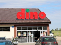Związkowcy idą na noże z zarządem Dino. Będzie strajk ostrzegawczy, a później nawet "paraliż wszystkich sklepów"