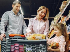 Nie rób tego przy dzieciach: 5 błędów finansowych, które kosztują fortunę