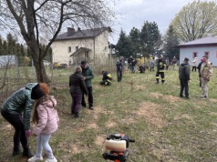 Strażacy-ochotnicy z Bukowia w 'ekologiczny’ sposób świętowali 60-lecie istnienia jednostki