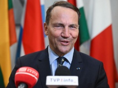 Sikorski wykorzystał porażkę Orbana. Zwrócił się do Nawrockiego