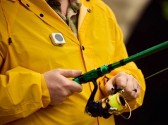 Byli inżynierowie Apple tworzą „Button” – AI w formie przycisku przypominającego iPod Shuffle