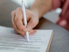 Rewolucja w umowach publicznych. Nowa data wprowadzenia CRU i zero limitów