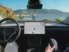 Kierowca ma tylko patrzeć. Pierwszy kraj w Europie zalegalizował FSD w Tesli