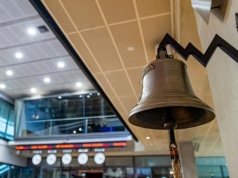 Droga ropa, droższy Orlen i posesyjna kara dla XTB. Poniedziałek na GPW