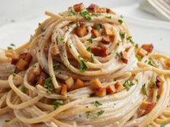 Włoch chwyciłby się za głowę. Wrzuć do carbonary zamiast mięsa