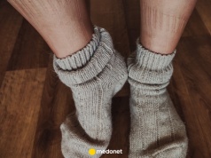 Zostają ci ślady po skarpetkach? Lekarze mówią, kiedy to może być coś poważniejszego