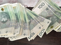 Szukają pracowników i płacą w tysiącach. Praca ze stabilną umową, wystarczy wysłać CV