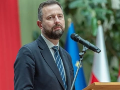 Kosiniak-Kamysz chce leczyć Polskę. Niech najpierw wyleczy własny resort