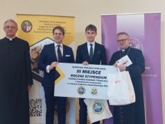 Sukces ucznia KOSTKI w finale Olimpiady Teologii Katolickiej