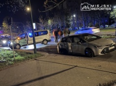 Nieoznakowany radiowóz staranował Toyotę po pościgu na Ursynowie