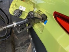 Zmiana w paliwach. Niektórzy powinni zatankować przed 16 kwietnia