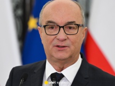 Marszałek Sejmu chce specjalnej grupy z Węgrami. W tle sprzedaż stacji Lotosu