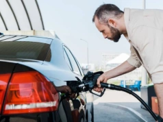 Koniec zasady trzech dni przy podwyżkach cen paliwa. Zmiany już obowiązują