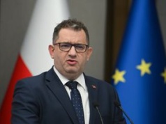 KSeF bez kar na dłużej? Skarbówka zabiera głos