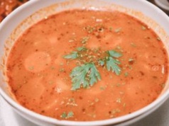 Węgierska pomidorowa hitem. Przy niej polska wypada blado