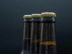 Jedno piwo — ile to wódki? Analiza wpływu na zdrowie i akcyzę.