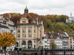 Nie tylko Hiszpania. Zamożni Polacy wybierają nowy kierunek