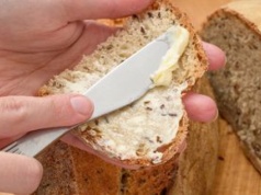 Najgorsze smarowidło na kanapkę. Polacy się zajadają