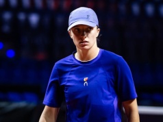 Iga Świątek wchodzi do gry. Jest godzinna meczu