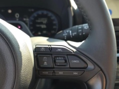 Hybrydowy SUV Toyoty za 111 300 zł pali tylko 5,2 litra. Oferta dla wszystkich