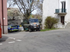 Postanowił skopać ogródek przy kamienicy w Lublinie. Musiała interweniować policja i saperzy