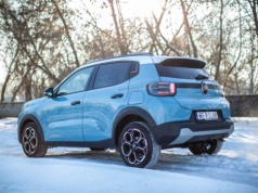 Elektryczny Citroën ë-C3 tańszy niż odmiana spalinowa. U nas jest odwrotnie