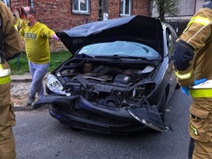 Wypadek dwóch Peugeotów