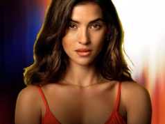 Adria Arjona obsadzona w kontynuacji „Supermana”. Zagra potężną superbohaterkę