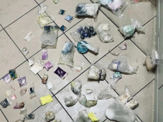 Narkotykowy magazyn u 24-latka! Na widok kryminalnych zabarykadował się w łazience