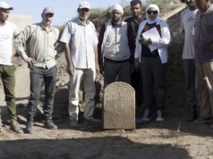 Stela sprzed 2000 lat odkryta w Luksorze. Cesarz Tyberiusz w roli faraona