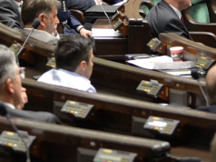 Wdrożenie KSeF w Sejmie. Obawy o bezpieczeństwo danych