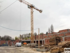 Mury nowego przedszkola przy Kaszubskiej w Jastrzębiu pną się w górę