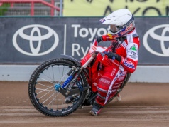 Żużel. Przyjemski nie miał sobie równych. Problemy Pawełczaka