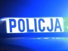 Policjant namierzony przez „łowców pedofili”. Jest reakcja formacji