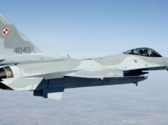 Dziesiątki dronów i pocisków nad Ukrainą. Polska poderwała myśliwce, lubelskie lotnisko zamknięte